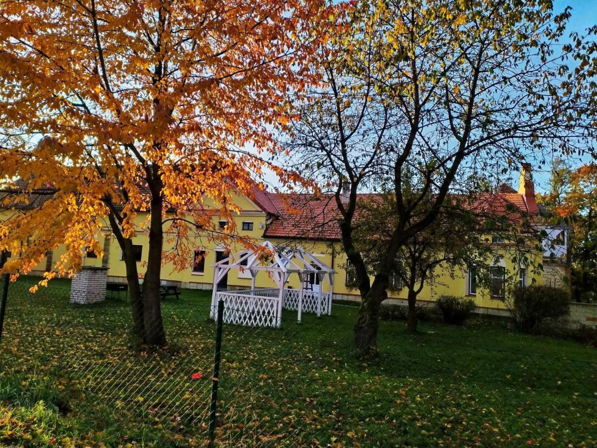 Lanškroun Aparthotel Brokes المظهر الخارجي الصورة